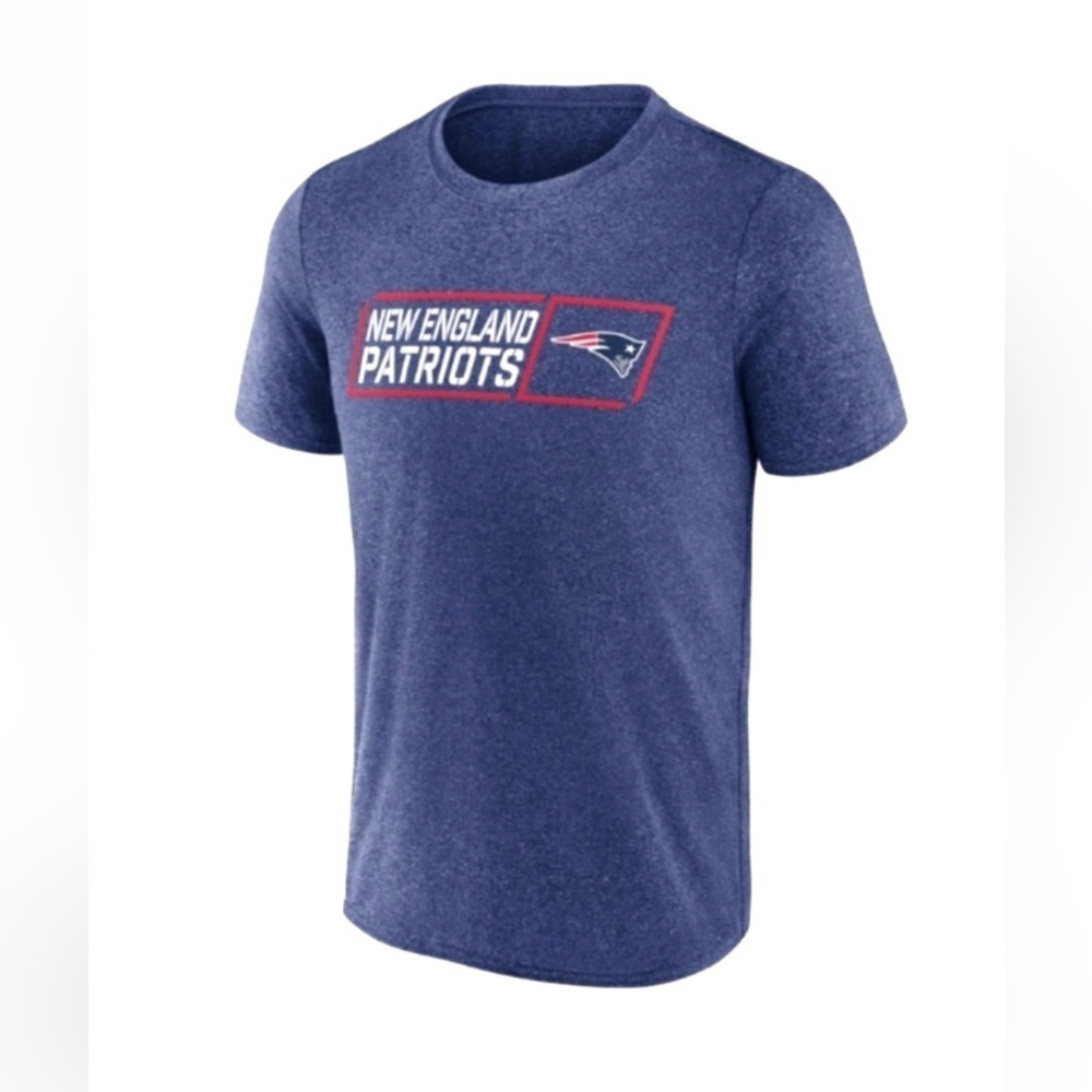 NFL New England Patriots Football Men's T Shirt - New with tags